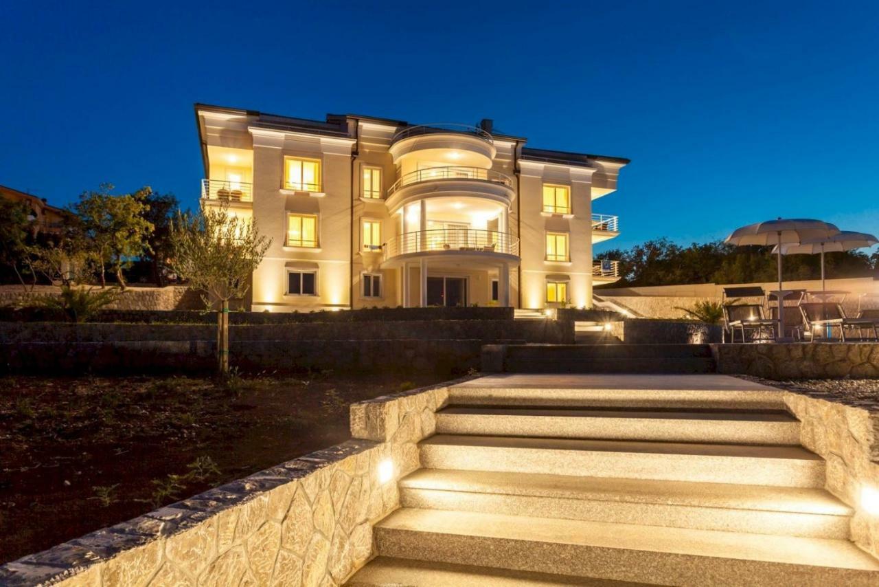Luxury Apartments Villa Tunera Porat  Ngoại thất bức ảnh